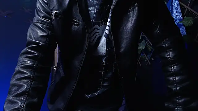 Dicaprioo  online show from December 17, 12:44 pm