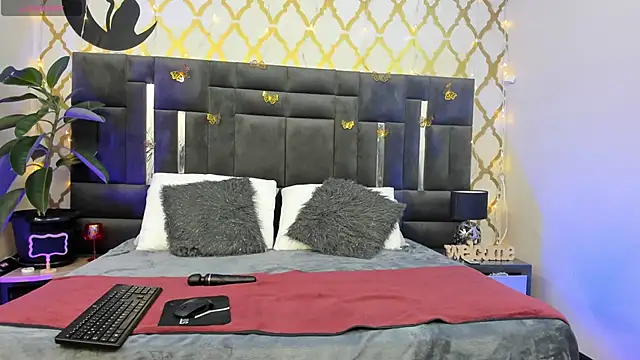 RubbyTaylor online show from November 19, 2:39 pm