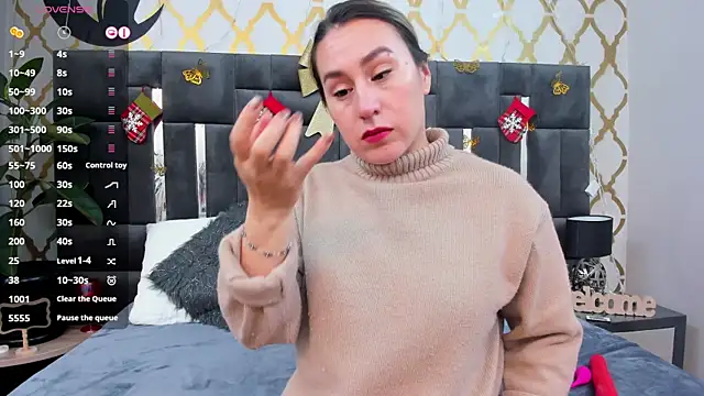 RubbyTaylor online show from November 24, 2:39 pm