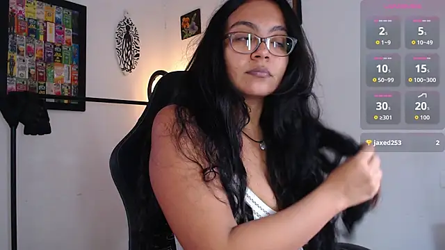 Snapshot of Rachell__420 chatting on May 28, 6:27 pm Rachell 420 online show from May 28, 6:27 pm