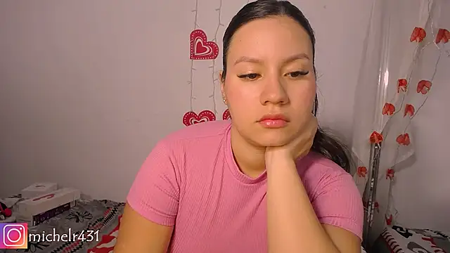 Mia  reys online show from March 8, 10:32 am