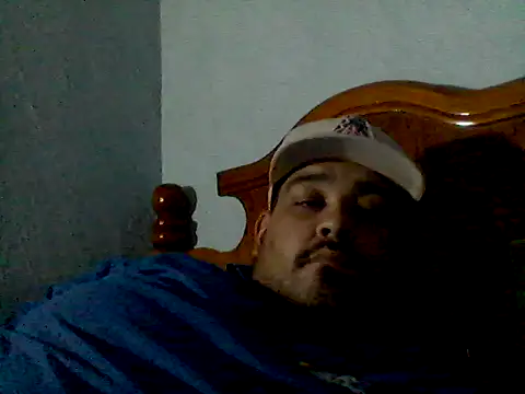 GILBERTHOR92 online show from February 14, 5:04 am