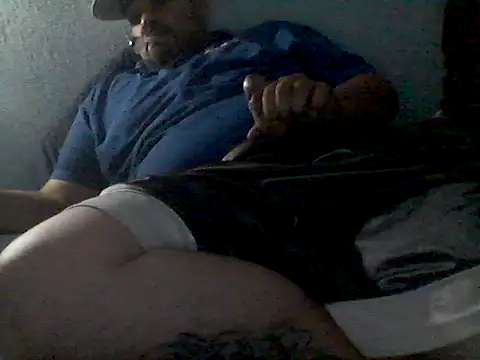 GILBERTHOR92 online show from February 18, 4:30 am