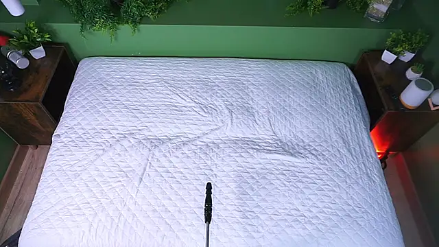 RaquelLust online show from March 23, 4:27 am