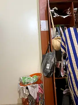 sweet18creamybigpussy online show from November 30, 5:39 pm