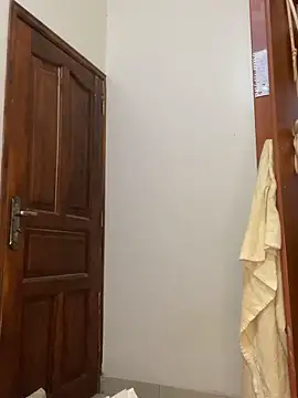 sweet18creamybigpussy online show from March 5, 8:16 pm