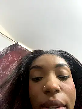 CahitlinBell online show from October 19, 1:56 pm