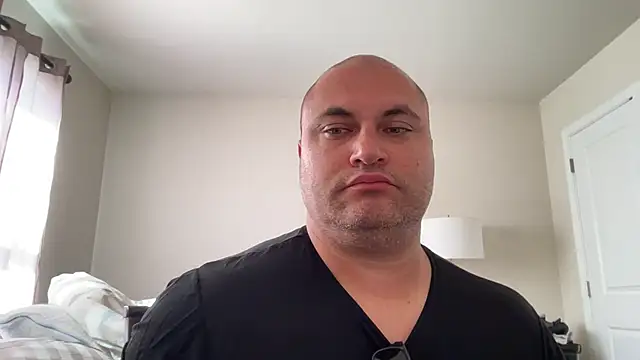 SluggishChase99 online show from October 1, 2:23 pm