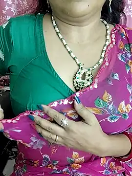 Snapshot of joya_bhabi chatting on June 21, 4:42 pm joya bhabi online show from June 21, 4:42 pm