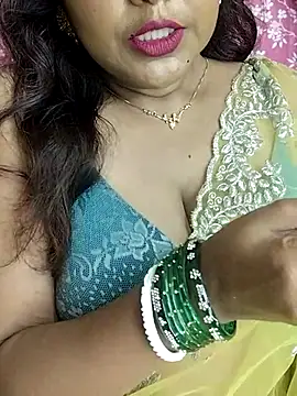 Snapshot of joya_bhabi chatting on July 19, 11:14 am joya bhabi online show from July 19, 11:14 am