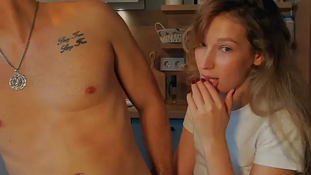  Lora Palmer online show from October 29, 10:06 am