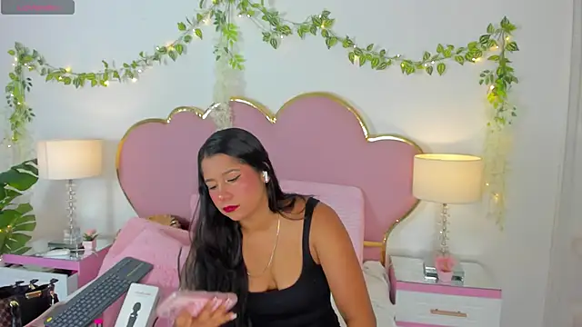 EmmaCrush online show from September 18, 8:55 pm