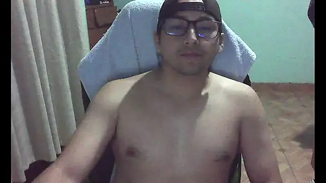 Snapshot of Allen_ibe chatting on February 10, 2:48 am Allen ibe online show from February 10, 2:48 am