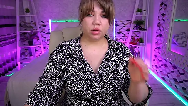 Snapshot of GabbieJay chatting on June 5, 1:17 pm GabbieJay online show from June 5, 1:17 pm