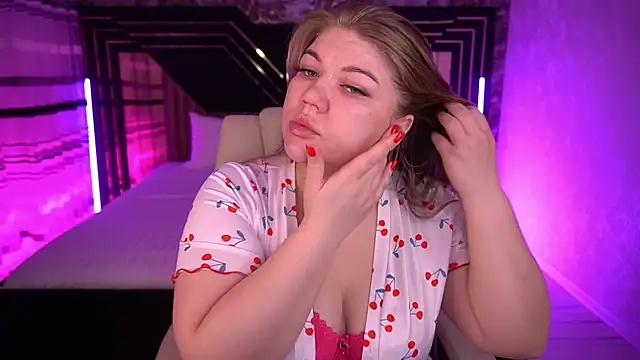 Snapshot of GabbieJay chatting on June 25, 1:37 pm GabbieJay online show from June 25, 1:37 pm