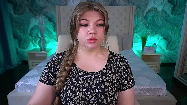 Snapshot of GabbieJay chatting on June 27, 1:39 pm GabbieJay online show from June 27, 1:39 pm
