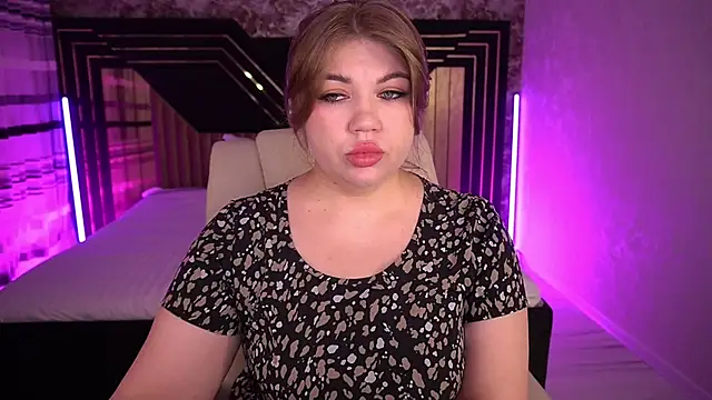 Snapshot of GabbieJay chatting on June 28, 12:33 pm GabbieJay online show from June 28, 12:33 pm