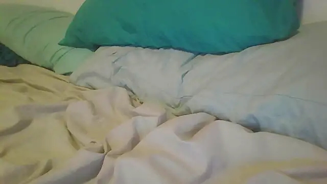 ilikebiigcockss online show from June 17, 1:52 am