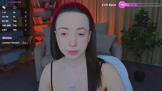 Snapshot of Hayle_Hill chatting on May 30, 11:57 pm Hayle Hill online show from May 30, 11:57 pm