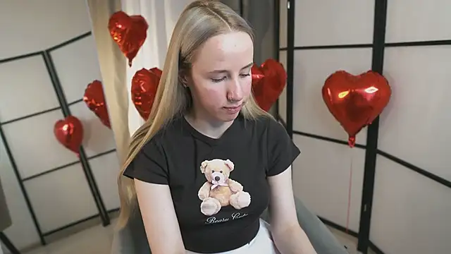 Cassie Kelman online show from February 13, 9:11 pm