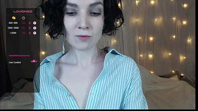 TinaWince online show from December 15, 5:13 am