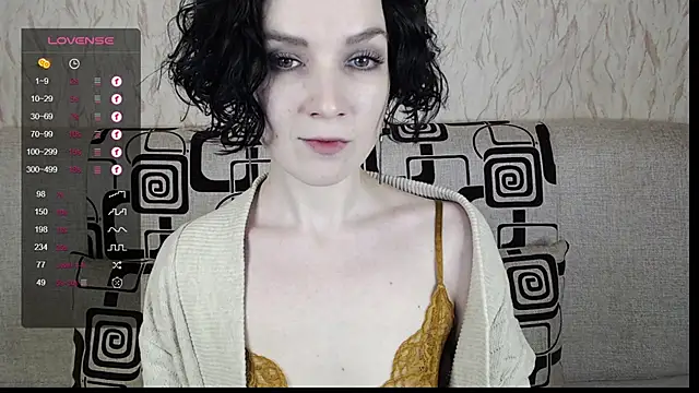 TinaWince online show from February 12, 5:37 am