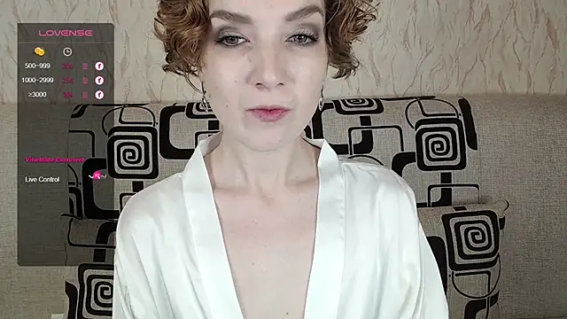 TinaWince online show from October 25, 4:42 am