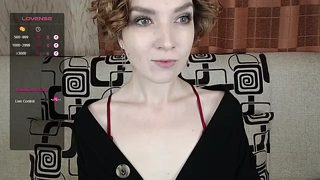 TinaWince online show from October 31, 4:24 am