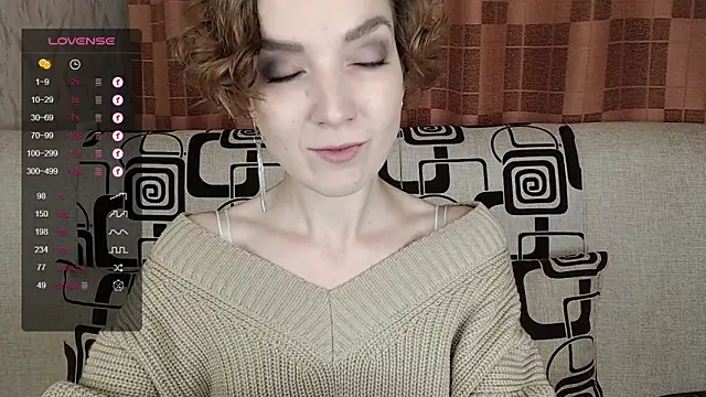 TinaWince online show from November 1, 4:47 am