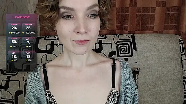 TinaWince online show from February 5, 4:50 am