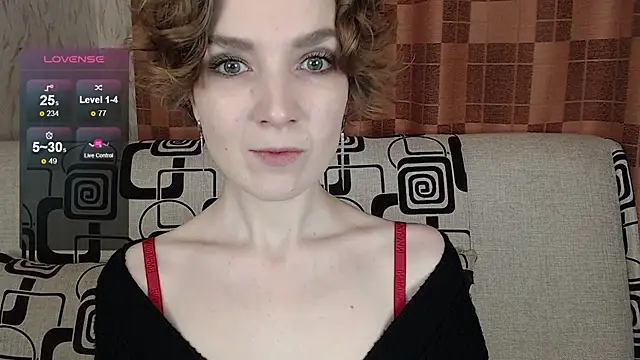 TinaWince online show from February 14, 4:42 am