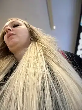 Teya moon  online show from December 2, 11:12 am