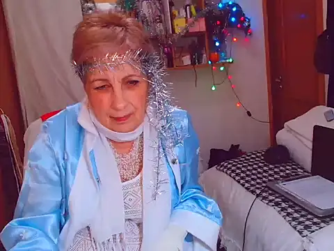 Snapshot of Victoria5643 chatting on January 11, 9:04 pm Victoria5643 online show from January 11, 9:04 pm