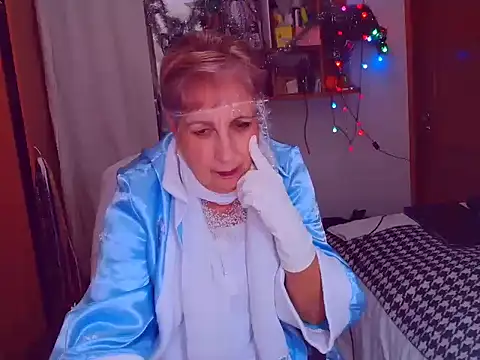 Snapshot of Victoria5643 chatting on January 13, 7:31 pm Victoria5643 online show from January 13, 7:31 pm