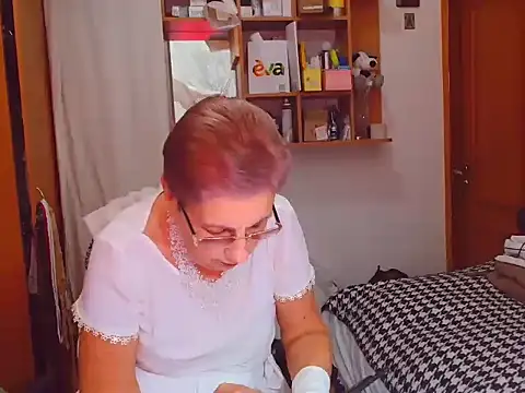 Snapshot of Victoria5643 chatting on January 25, 9:14 pm Victoria5643 online show from January 25, 9:14 pm