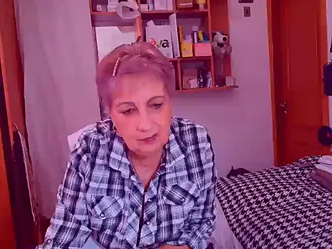 Snapshot of Victoria5643 chatting on January 26, 7:53 am Victoria5643 online show from January 26, 7:53 am