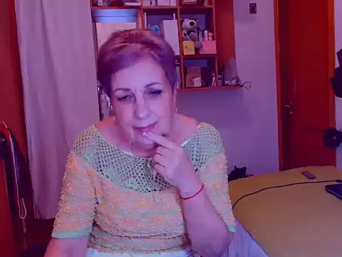 Snapshot of Victoria5643 chatting on March 9, 7:26 pm Victoria5643 online show from March 9, 7:26 pm