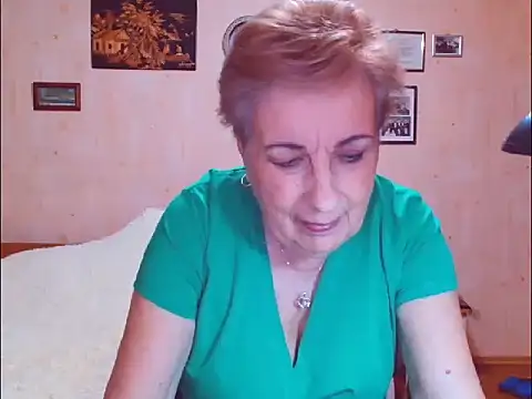 Victoria5643 online show from March 16, 7:29 pm