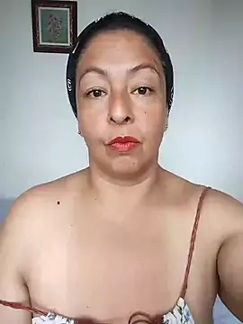 Snapshot of Catalina_JH chatting on January 27, 2:35 pm Catalina JH online show from January 27, 2:35 pm