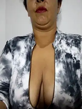 Snapshot of Catalina_JH chatting on March 7, 5:40 am Catalina JH online show from March 7, 5:40 am