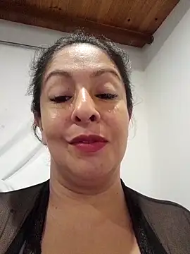 Snapshot of Catalina_JH chatting on March 11, 9:13 am Catalina JH online show from March 11, 9:13 am