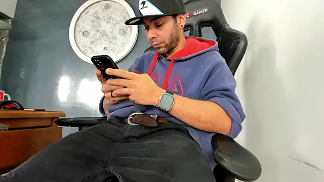 Bryan Bronx online show from March 14, 2:30 pm