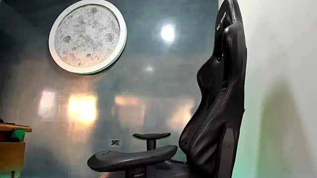 Bryan Bronx online show from March 18, 10:58 pm