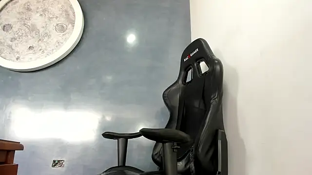 Bryan Bronx online show from September 17, 1:24 pm