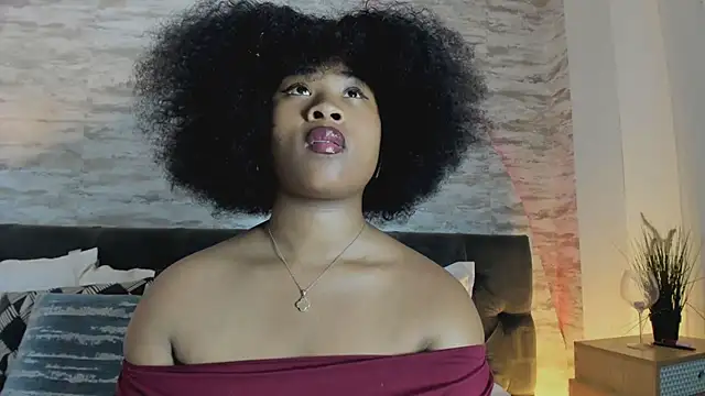 Anneth  M online show from November 7, 8:09 pm