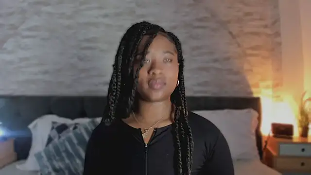 Anneth  M online show from March 7, 9:17 am