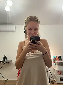 Ketitull online show from December 16, 5:18 pm