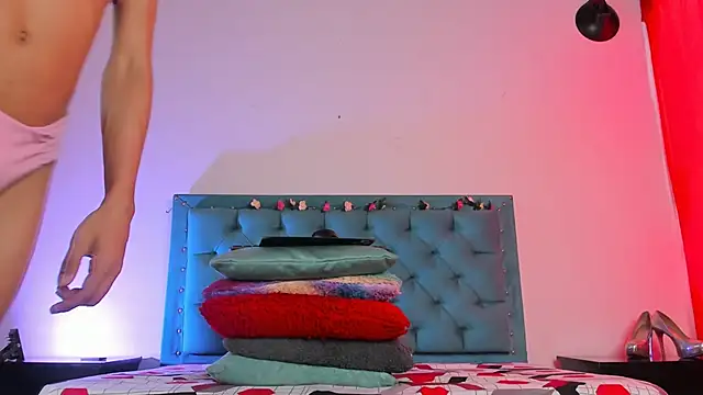 thamara26 online show from February 8, 3:10 pm