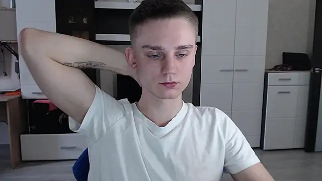 angryzan online show from January 27, 6:52 am