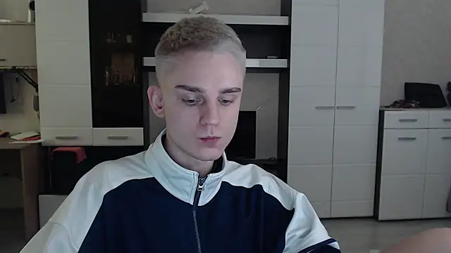 angryzan online show from February 10, 7:58 am